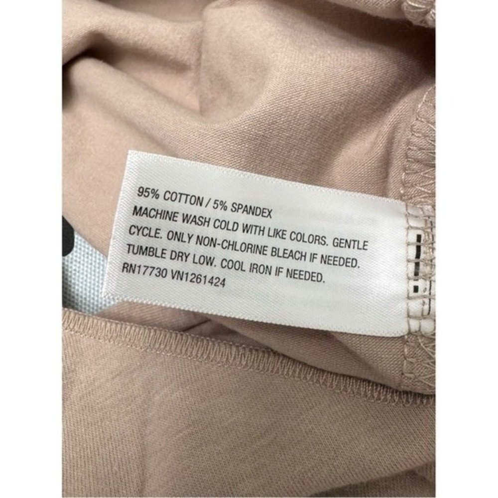 Women's size‎ Medium Long Sleeve Scoop Neck Crop Top - Taupe Wild Fable Tan - Picture 6 of 7